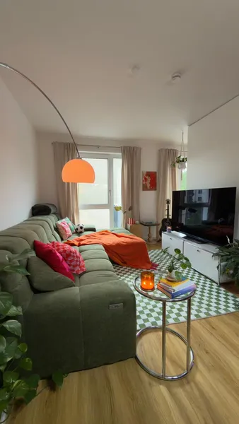 Moderne 4-Zimmer-Wohnung mit Balkon in Berlin-Johannisthal – ideal für Paare oder Familien — photo 1